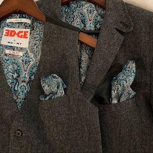 Size S slim fit 3-piece grey tweed suit EDGE by WD.NY with pocket squares